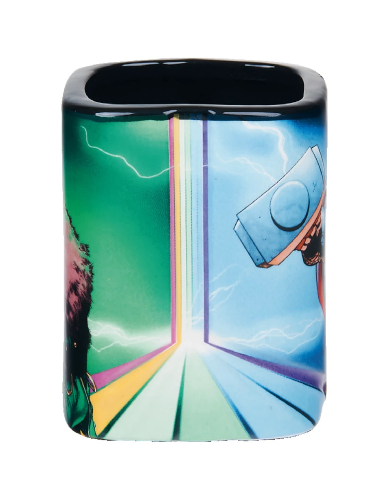 Nº 28 - Caneca Thor VS Loki