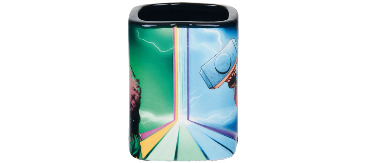 Nº 28 - Caneca Thor VS Loki